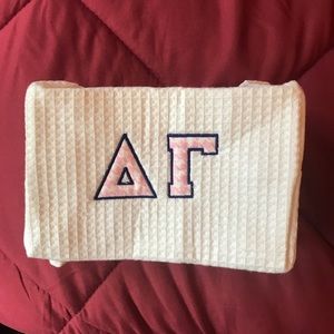 Delta Gamma makeup pouch